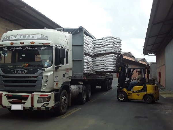 Transporte paletera en Ecuador